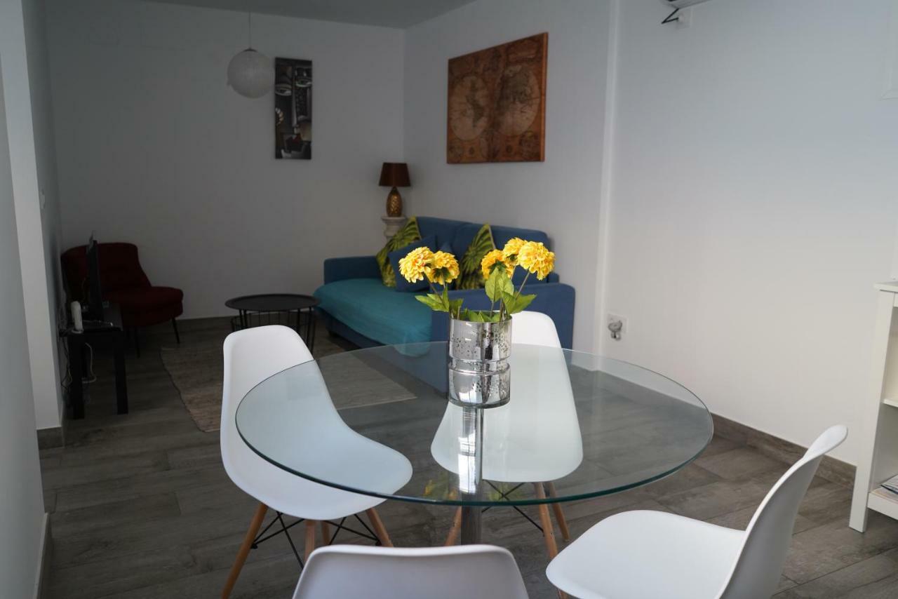 Apartment Atico Con Terraza En Alameda De Hercules